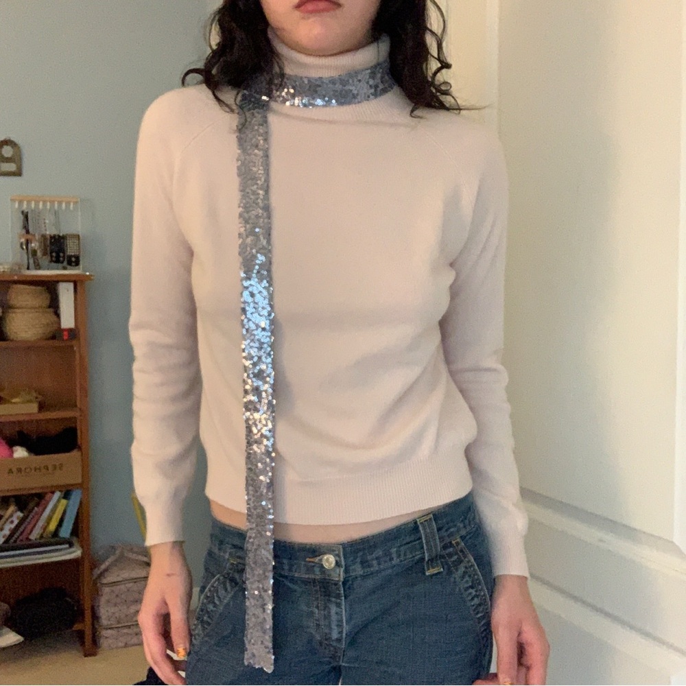 pastel pink 100% cashmere turtleneck sweater by valerie stevens seperates